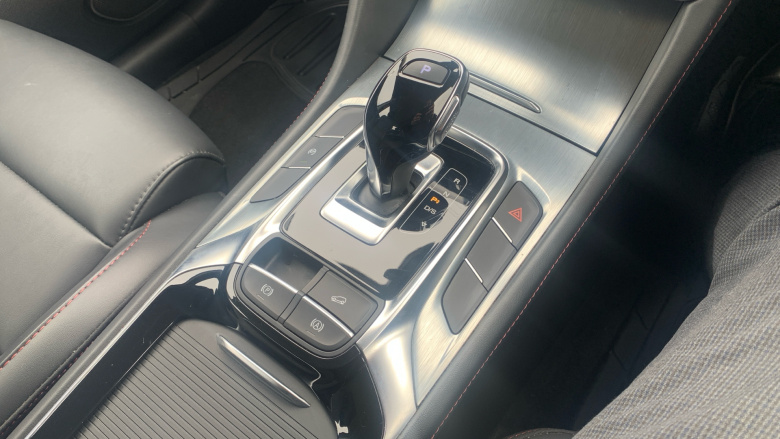 MG Hs 1.5 T-GDI Excite 5dr DCT Petrol Hatchback